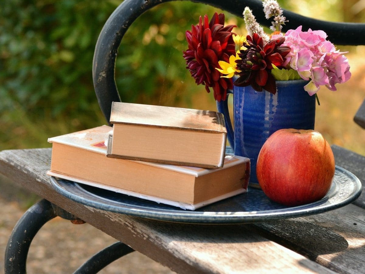 Books apple flowers